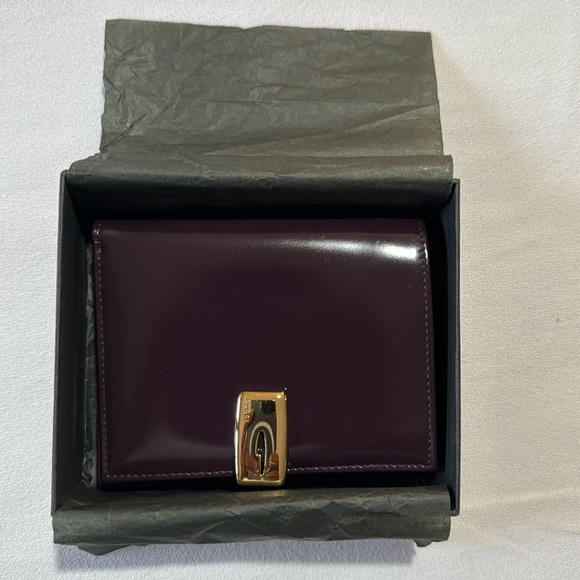 GUCCI COMPACT VLIP 2 BIFOLD WALLET BRAND NEW MINT - Picture 2 of 13